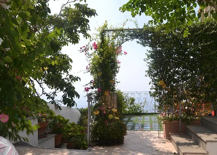 Апартаменты Maristella *